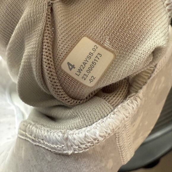 LULULEMON Athletica Womens Energy Bra SIZE 4 - Picture 8 of 8